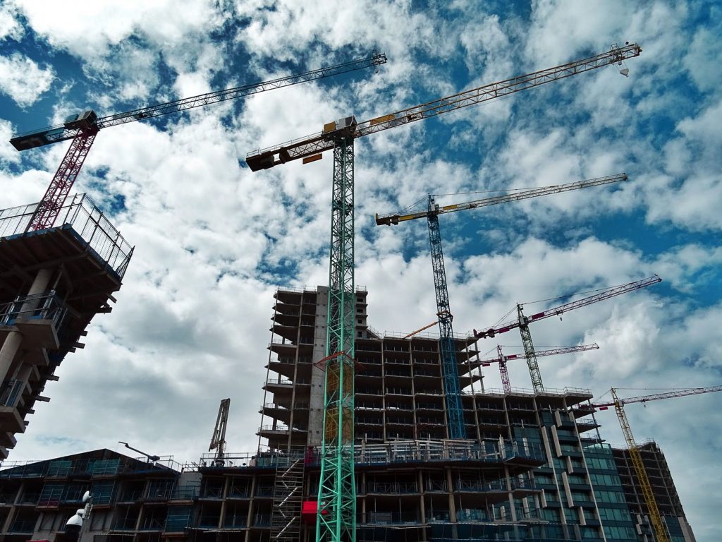 A Brief History of Building Before High Rise Cranes